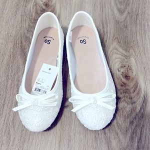 Girls Size 1 Flat